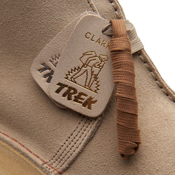 Clarks(r) Desert Trek hi 5o sand suede Chukka Boot main image 8